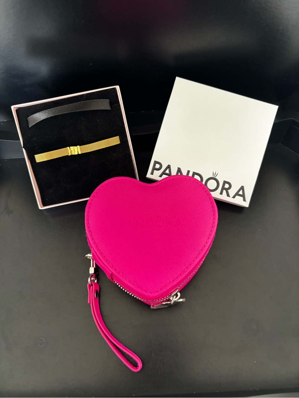 Pandora
Reflexions™ Mesh Bracelet